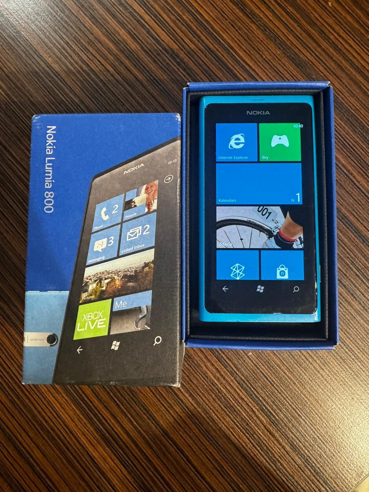 Nokia Lumia 800 Blue