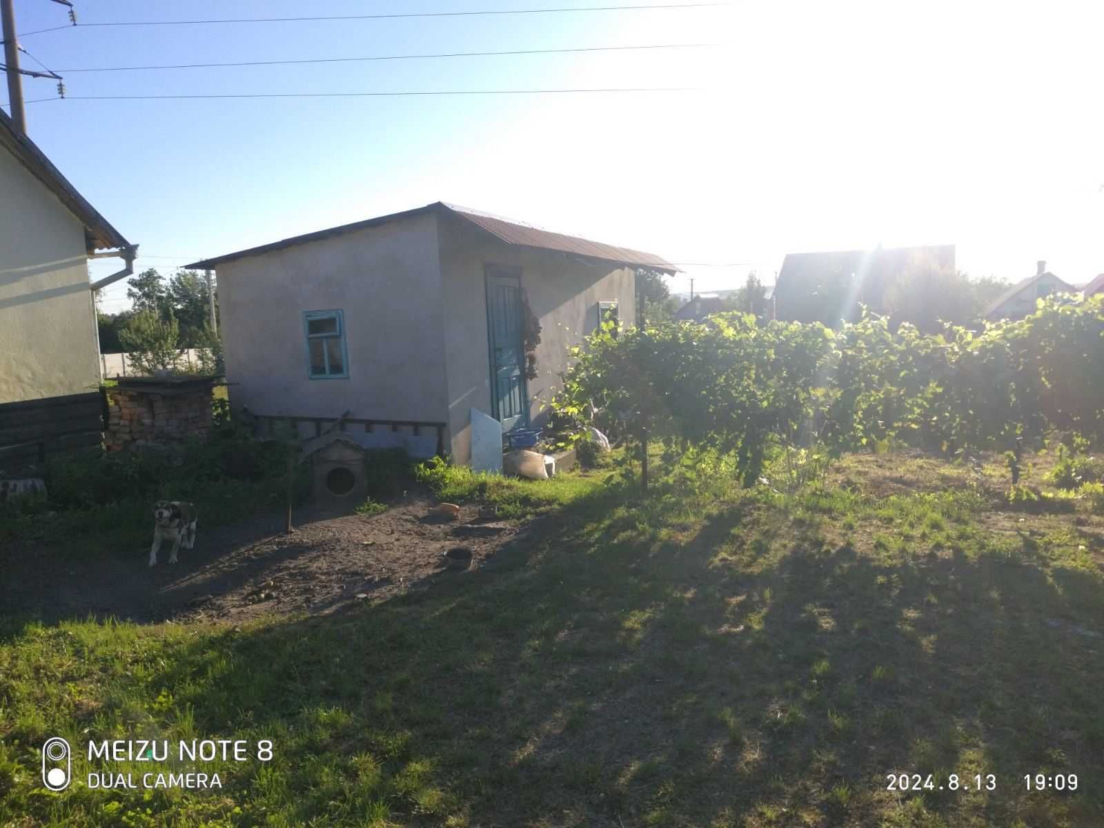 Продам ( обміняю) будинок р-н м'ясокомбінату.