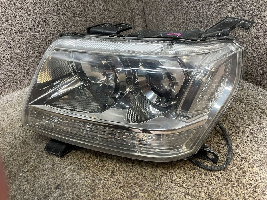 Lampa lewa przednia lewy przod Soczewka H7 Suzuki Grand Vitara 2 II UK