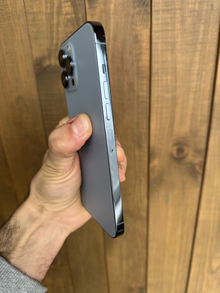 iPhone 13 pro max 256Gb неверлок