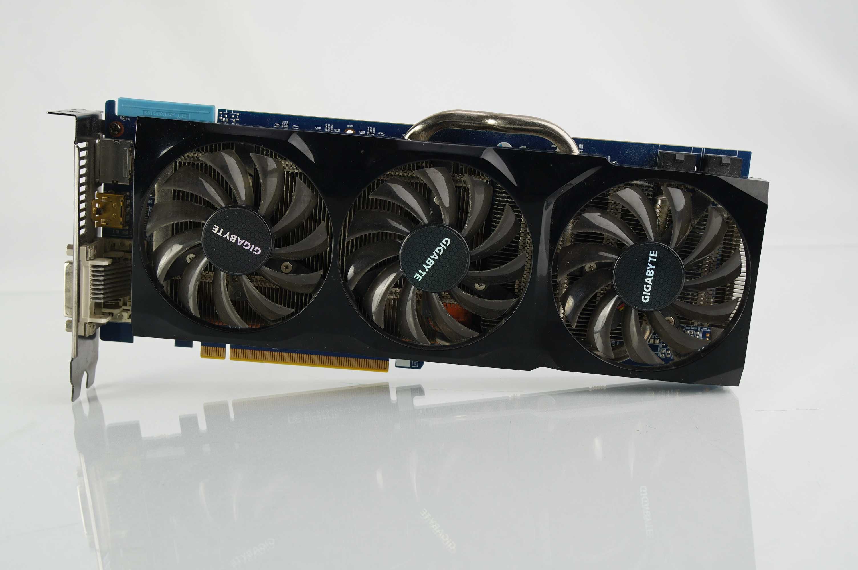Karta graficzna GIGABYTE Radeon HD 6950 2GB GDDR5 256-bit OC Edition