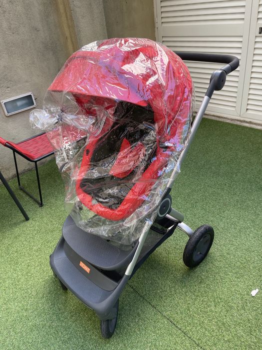Carrinho Bebé Stokke com alcofa