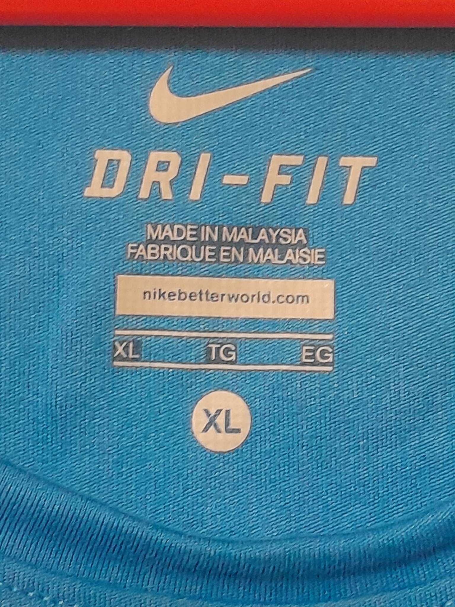 Koszulka Dri-Fit męska z Nike.