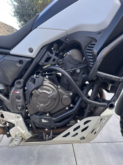 Tenere 700 c/ pack Explorer