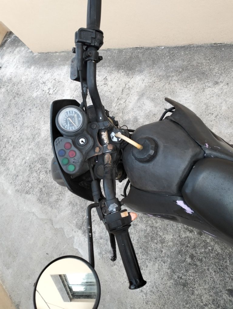 ( Reservada) Vendo Suzuki RMX 50cc