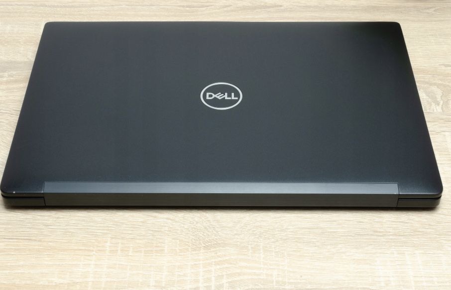 Biznesowy DELL 7490 i7 8650U RAM 16GB coSSD 500GB
