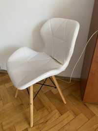Krzesło skandynawskie białe tapicerowane