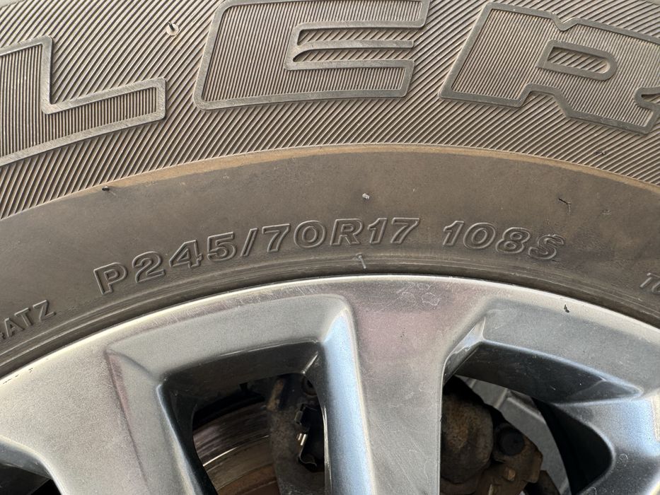 Продам резину 245/70/R17