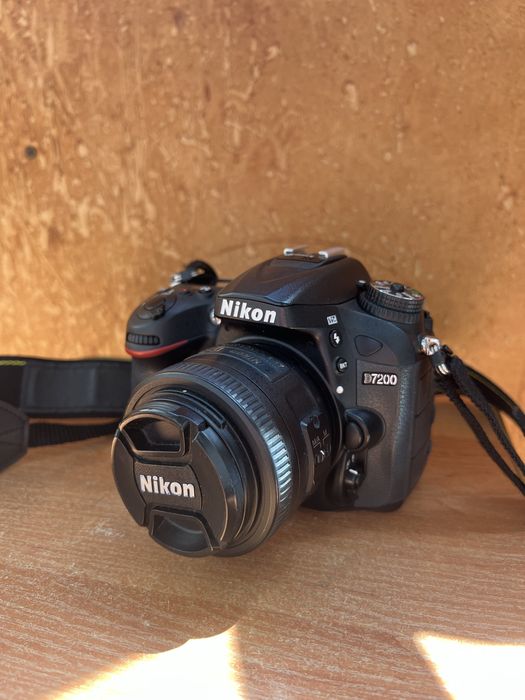 Nikon D7200 body