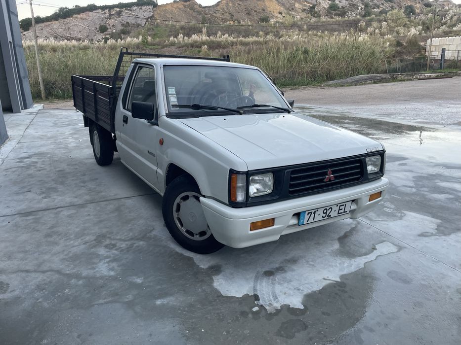 Mitsubishi L200 3 lugares