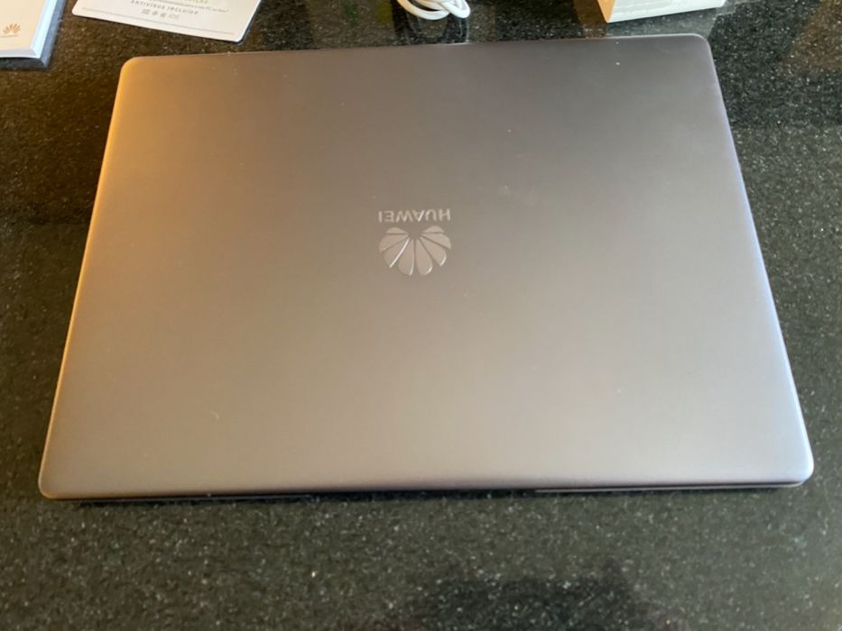 Huawei Matebook 13, praticamente novo!