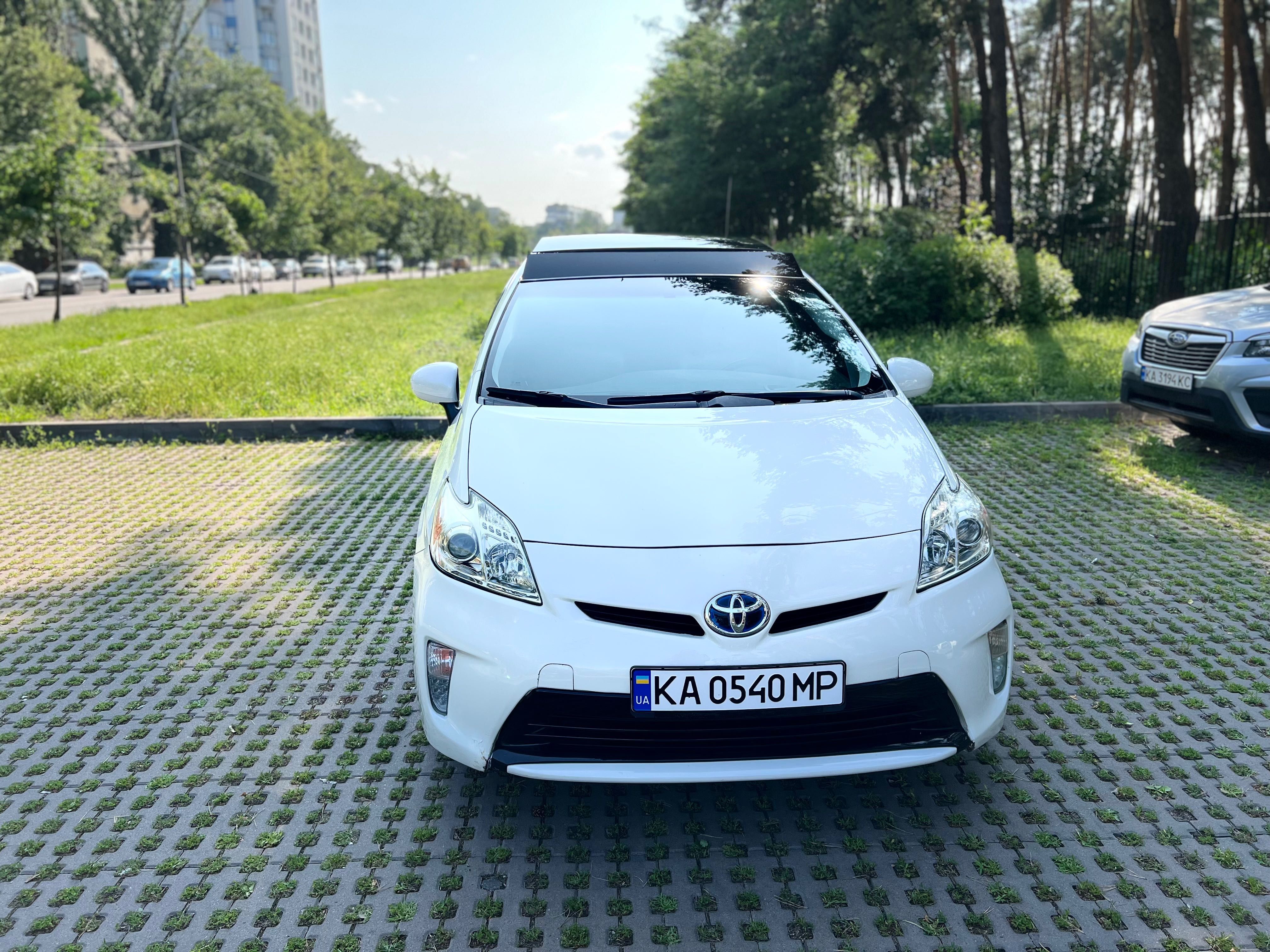 Toyota Prius 2014