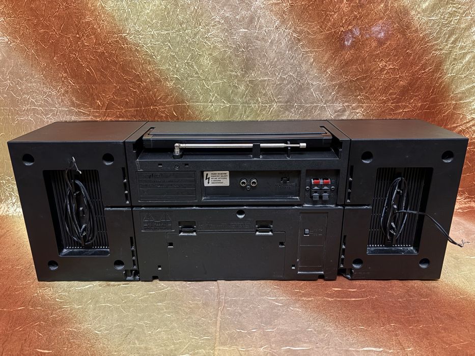 Касетний магнітофоні*Sanyo WM 227 Lo*Sanyo concert series C 33*W20.*