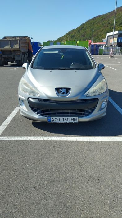 Авто PEUGEOT 308