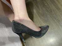 Жіночі туфлі, 37 розмір