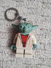 Brelok breloczek LEGO Yoda z latarką dla dziecka lub fanów LEGO