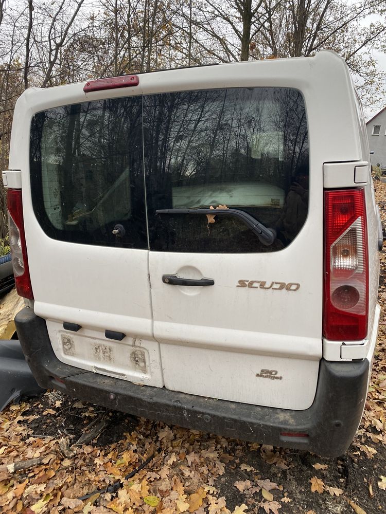 Двери Фіат скудо замок ролік бок Дверка Fiat Scudo запчастини