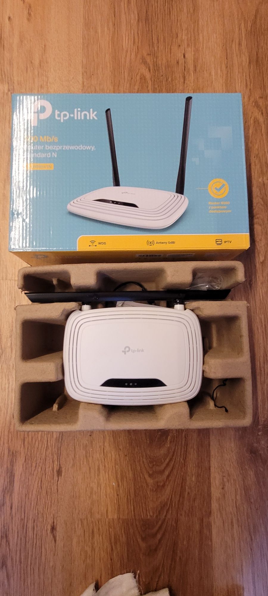 Router TP-LINK TL-WR841N