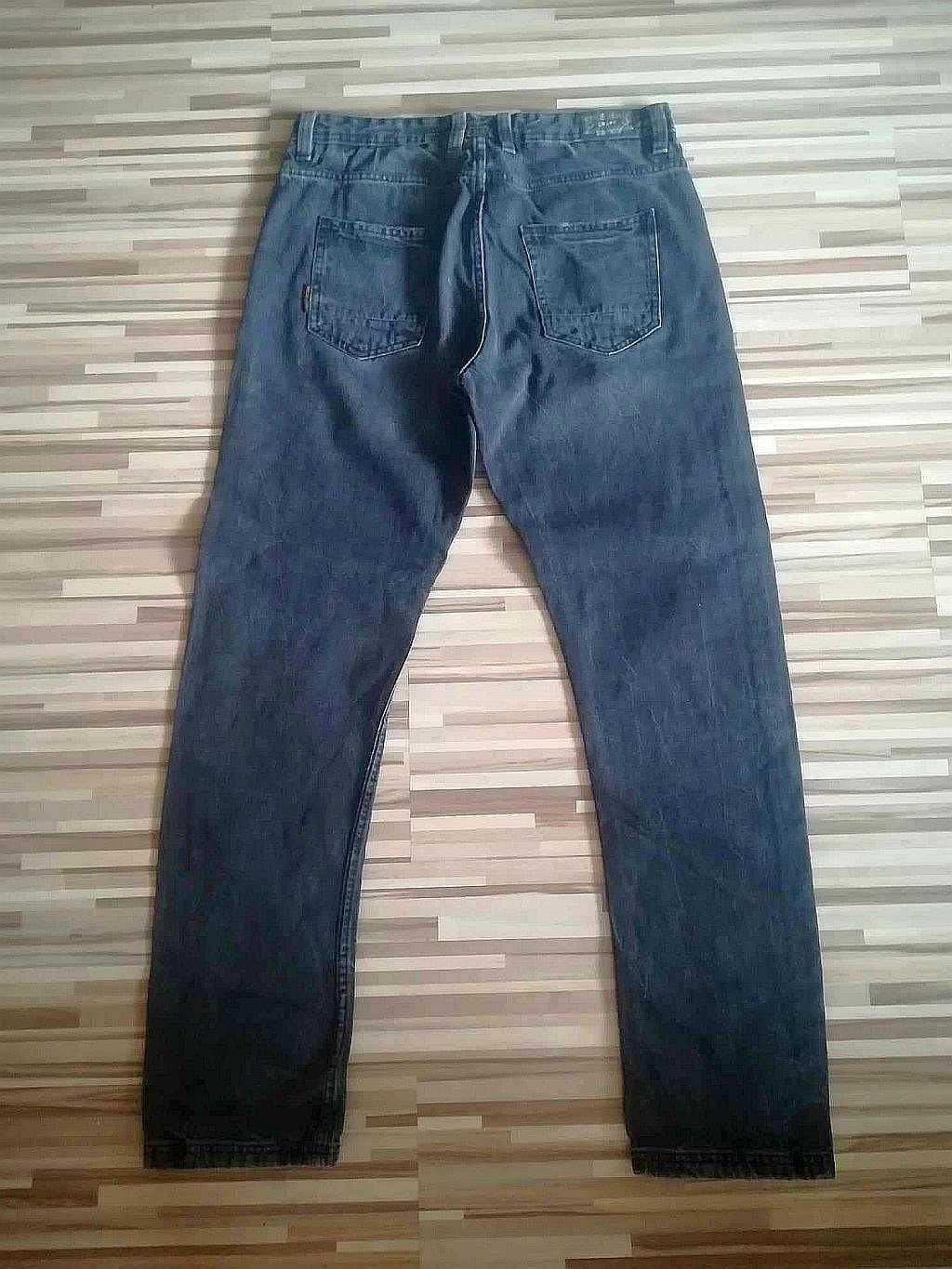 Jak Nowe Spodnie Jeansy Męskie CROPP DENIM W32 L34 32/34 Pas 84 cm