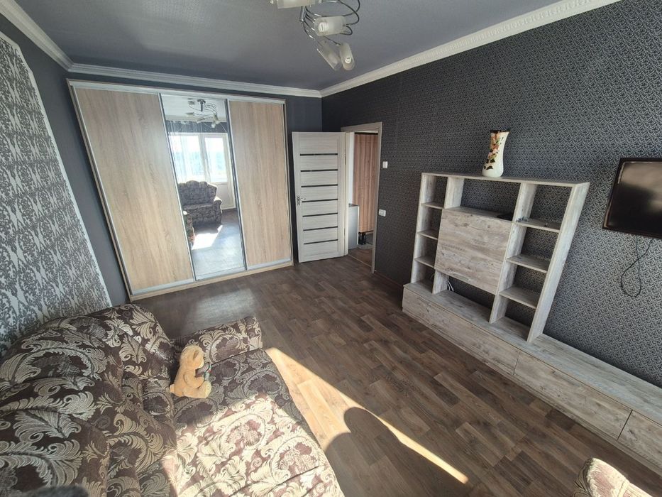 Здам 1 кімнатну квартиру василя стуса