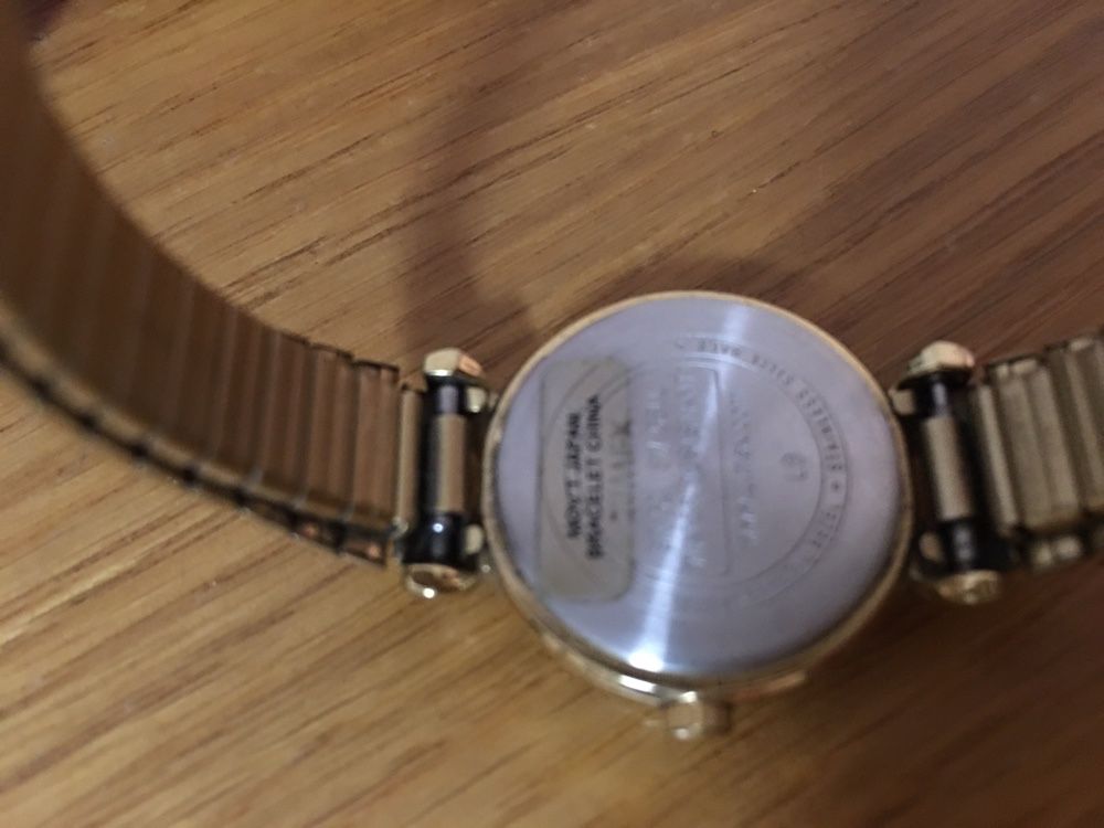 Relógio Marca Timex (Senhora)