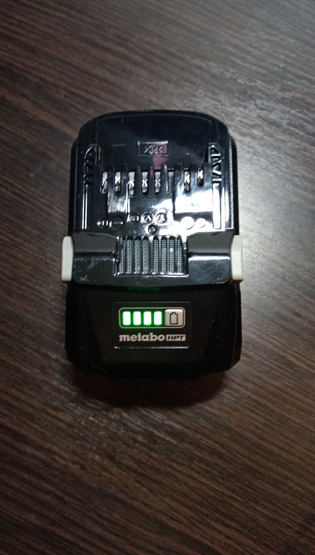 Аккумулятор  metabo hpt, hikoki, Hitachi 8ah 18/36в,multivolt