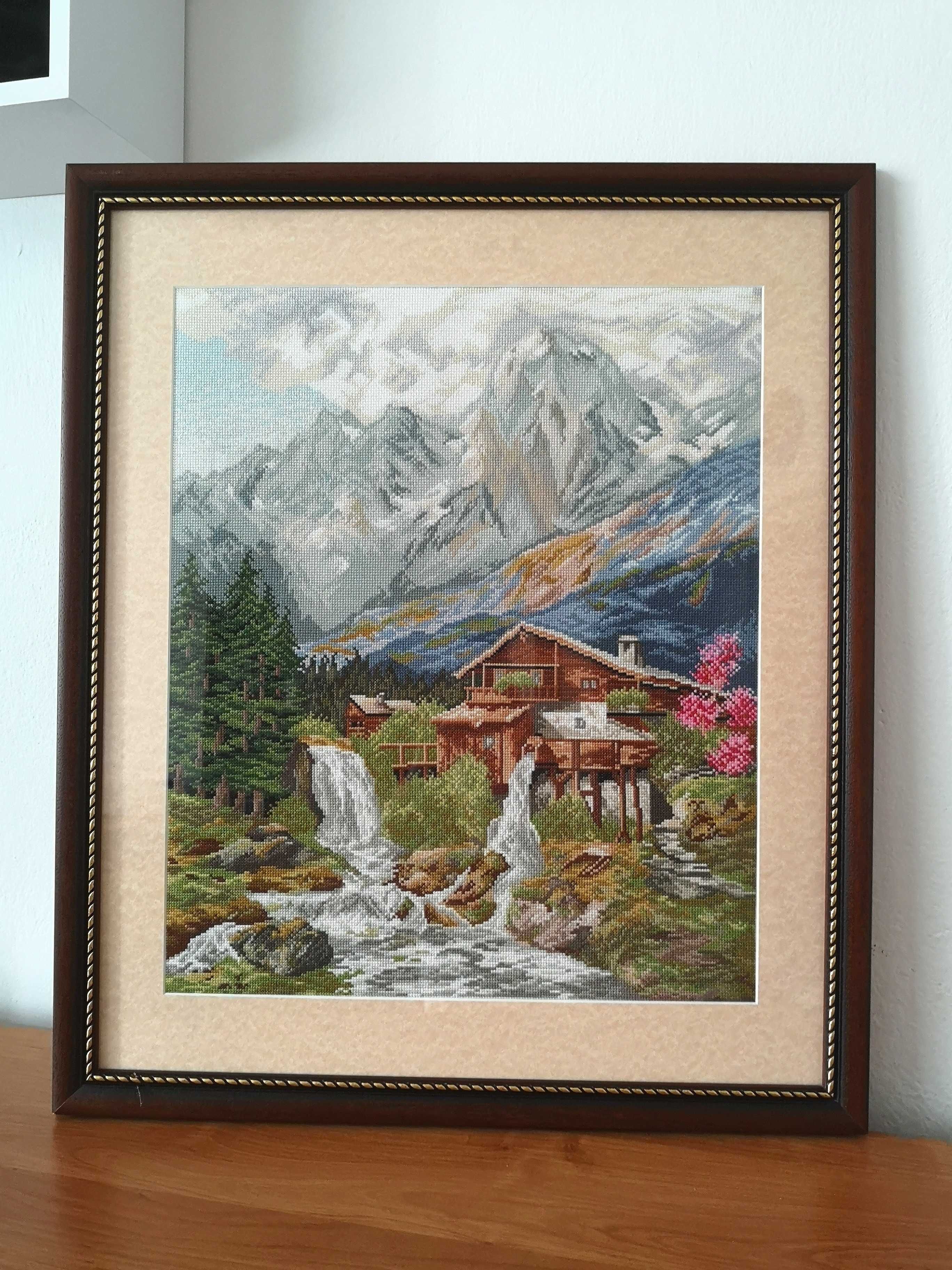 Obraz ręcznie haftowany "Górski wodospad" Handmade