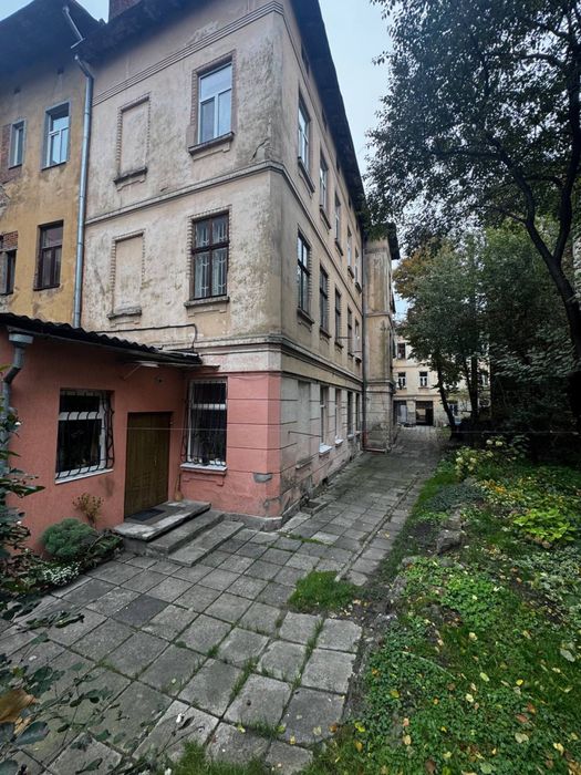 Продаж 2х кімнатної квартири по вул.Городоцька 45,Польський будинок