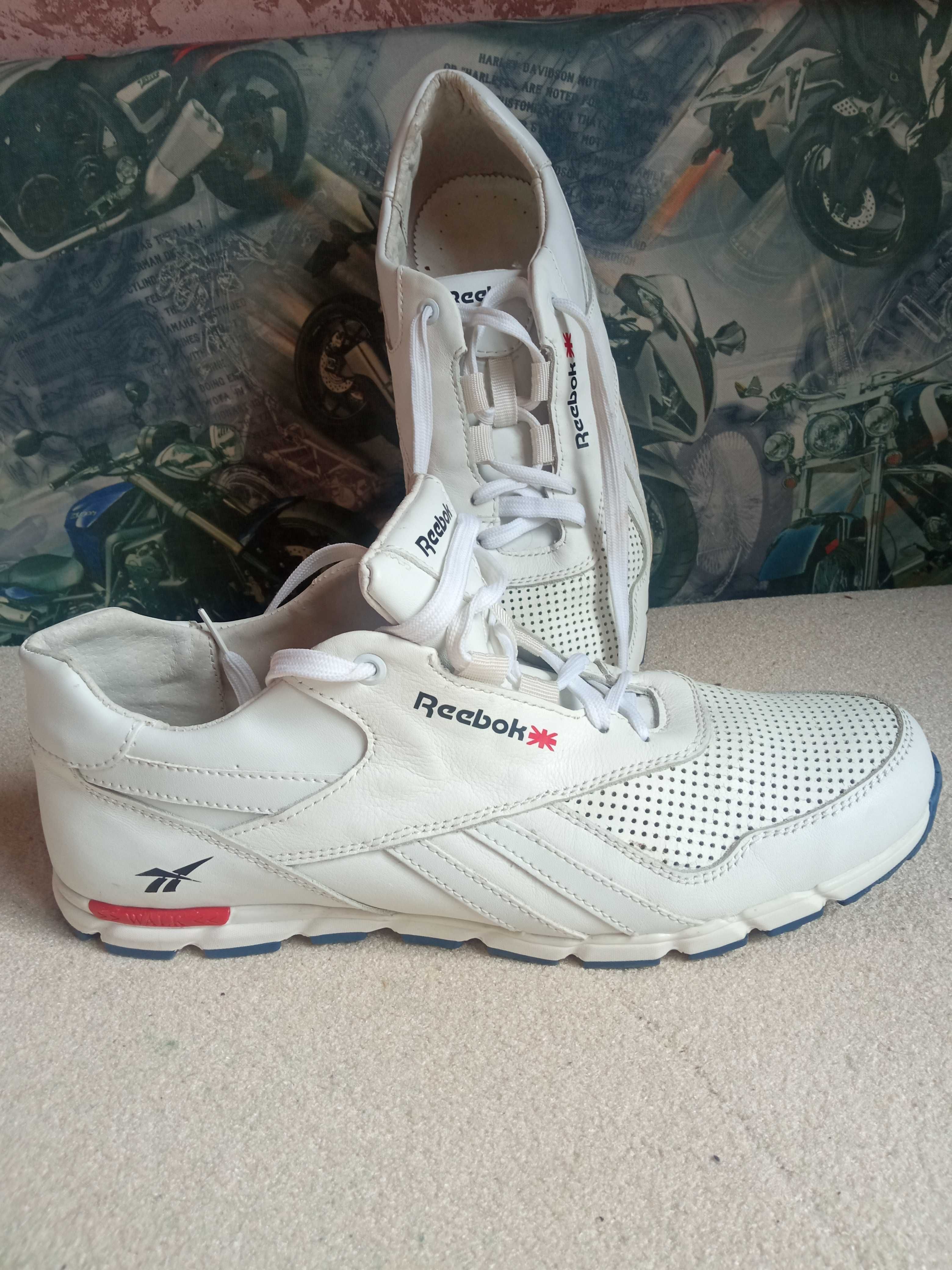 Кросовки.       Reebok