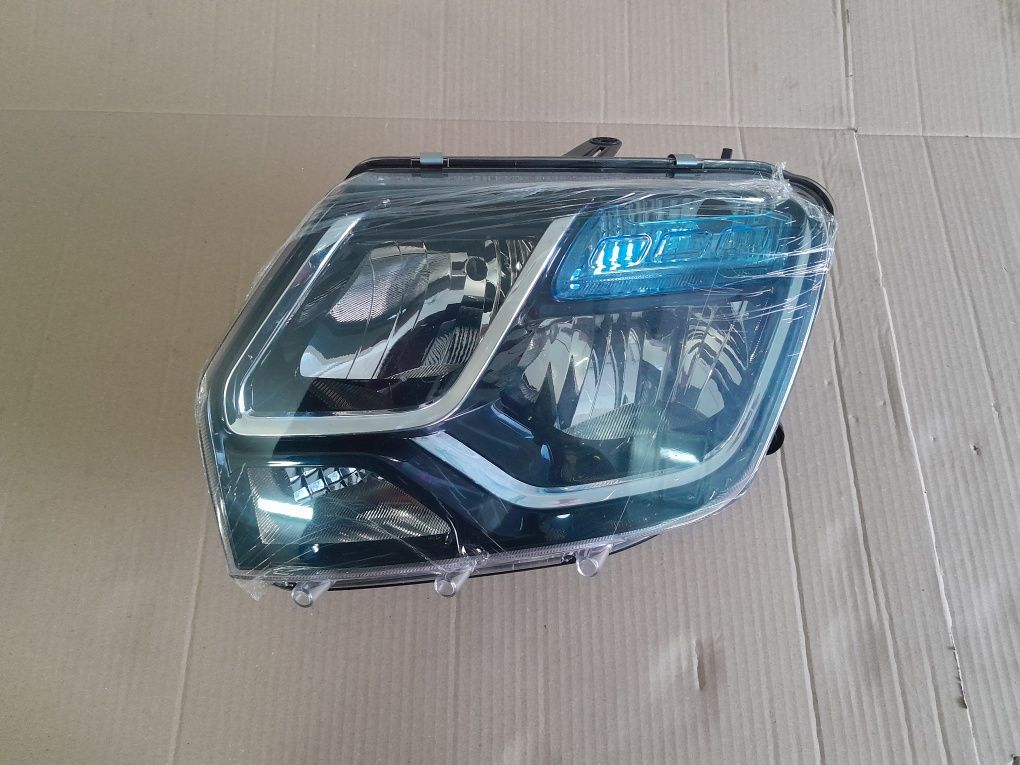 Dacia dumster I lift lampa refrektor lewa depo