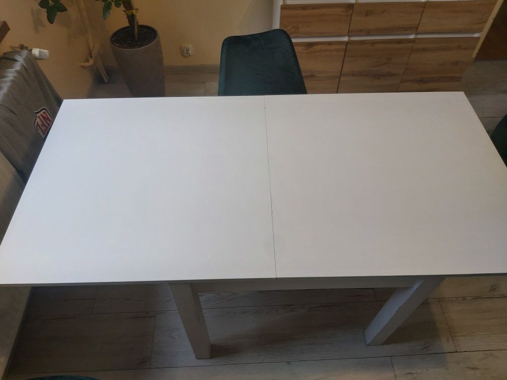 Biały stół 80x80 rozkładany