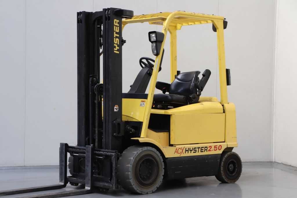 Empilhador eléctrico Hyster J2.50XM - 2.500 Kg (2541)
