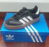 Tênis adidas originais!