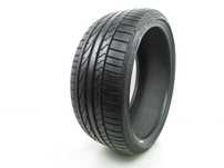 225/35R19 Bridgestone Potenza RE050A 88Y XL RFT
