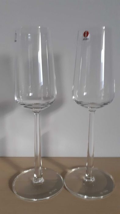 Nowe kieliszki do szampana iittala Essence