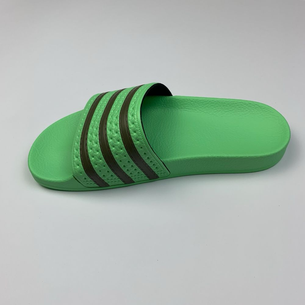 ОРИГІНАЛ жіночі шльопанці Adidas Adilette тапки шльопки 37 22.5 см