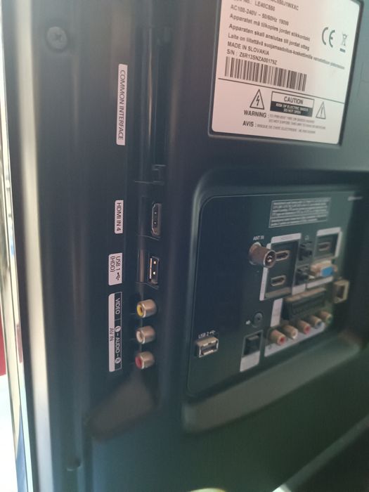 TV Samsung LCD 40"