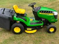 Wynajem Kosiarka Traktorek John Deere X116R z Koszem - Dowóz