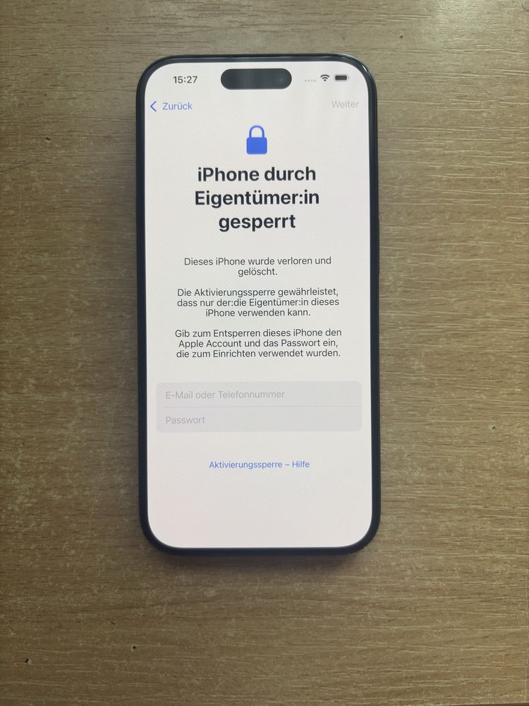 iPhone 15 Pro iCloud lock