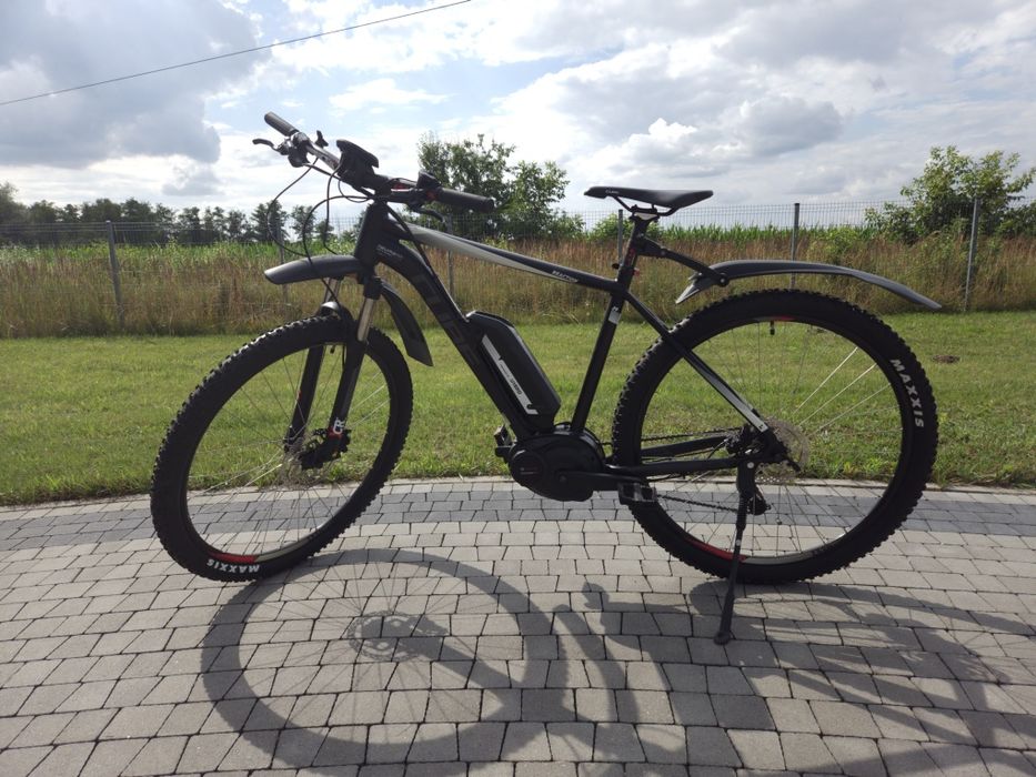 Rower elektryczny cube reaction pro hybrid