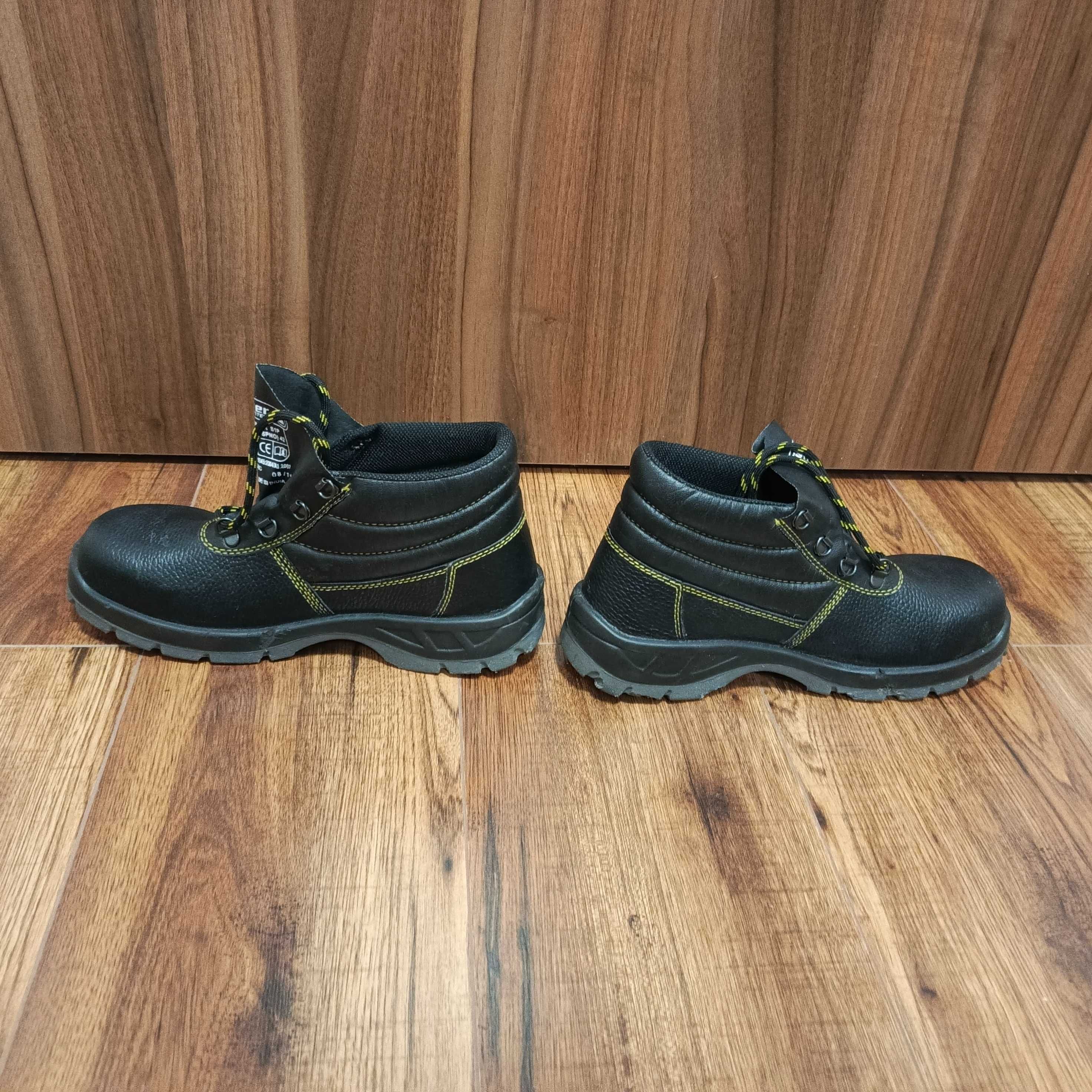 Nowe bezpieczne buty robocze r.42