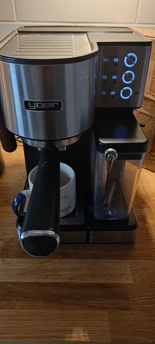 ekspres Yoer Lattimo EMF01S kolbowy