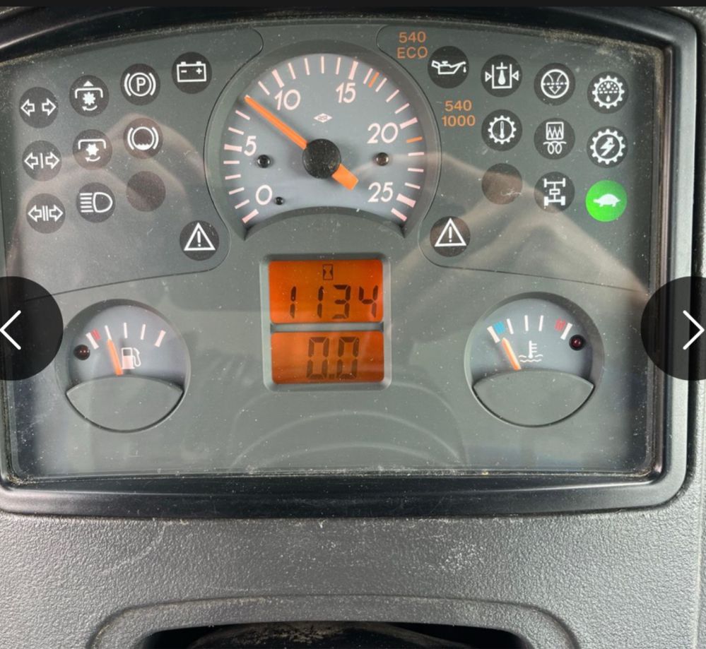 Traktor claas 446 tur