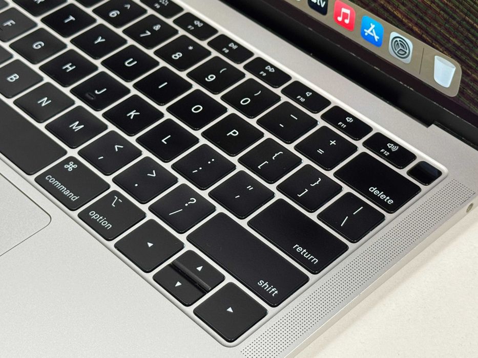 Apple MacBook Air 13 2019 i5 8GB RAM 128GB SSD Super Stan Gwarancja