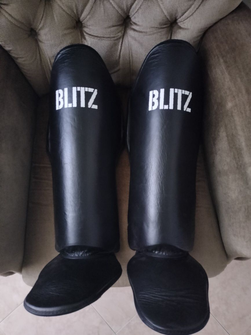 Caneleiras Kickboxing Blitz