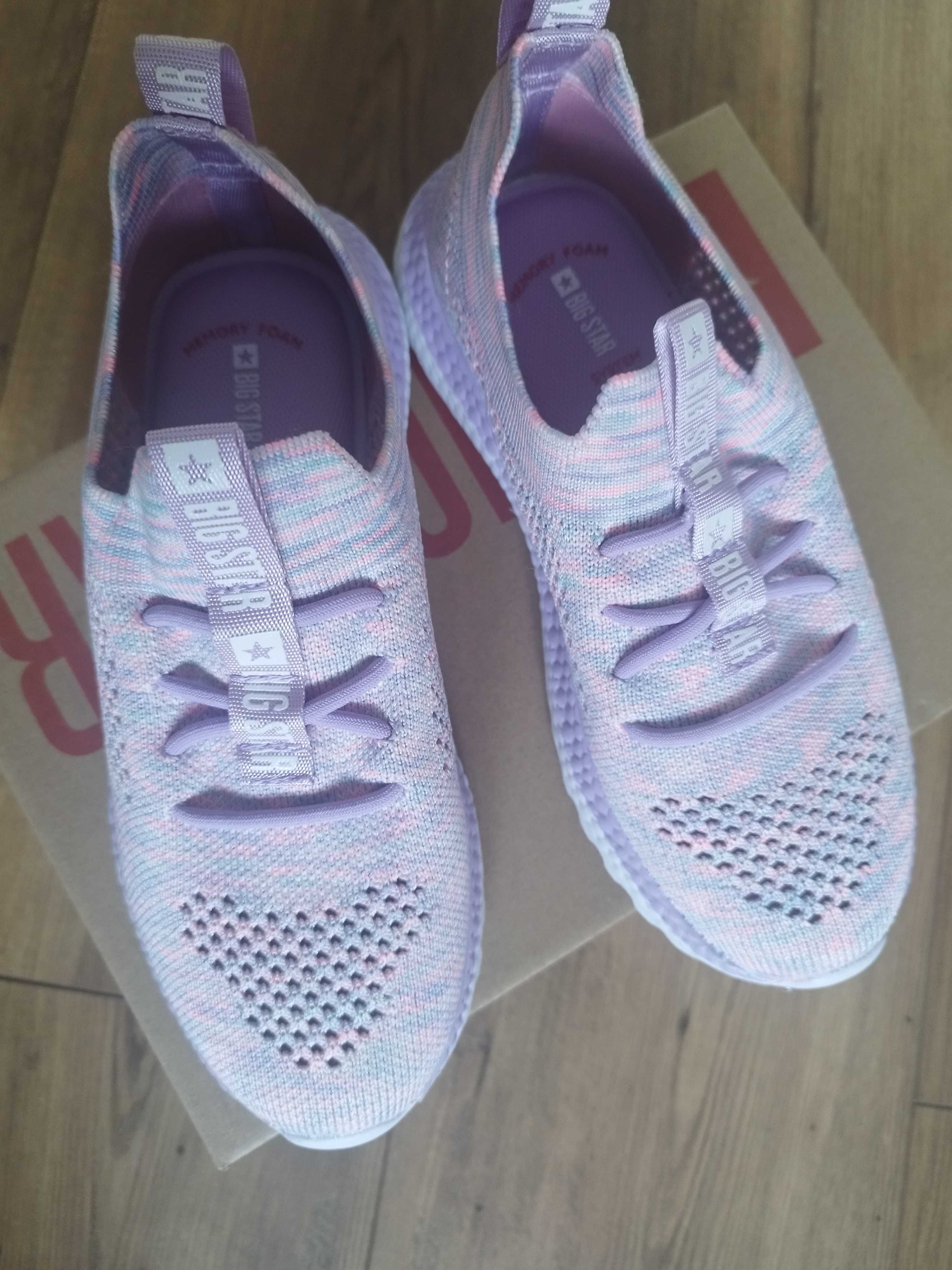 Sneakersy Big Star nowe 32