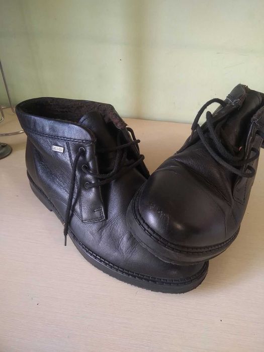 Чоловічі черевики