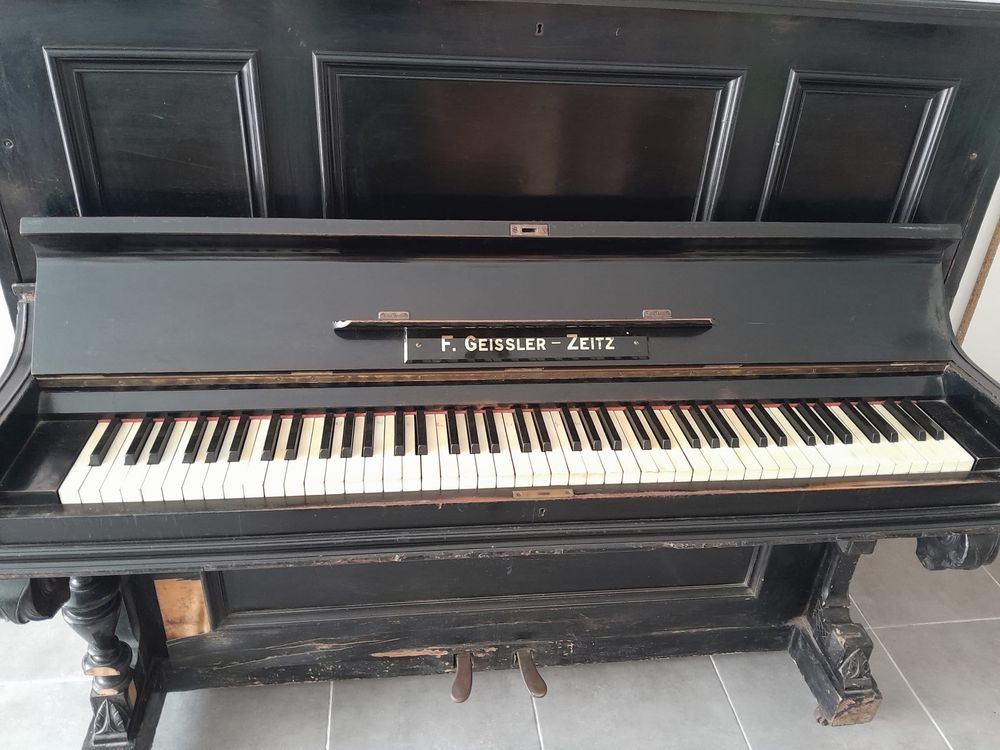 F. Geissler Piano