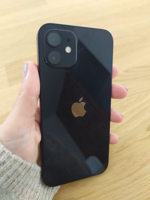 Iphone 12 preto