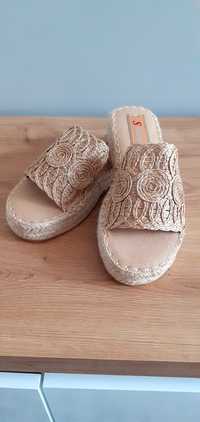 Klapki espadryle